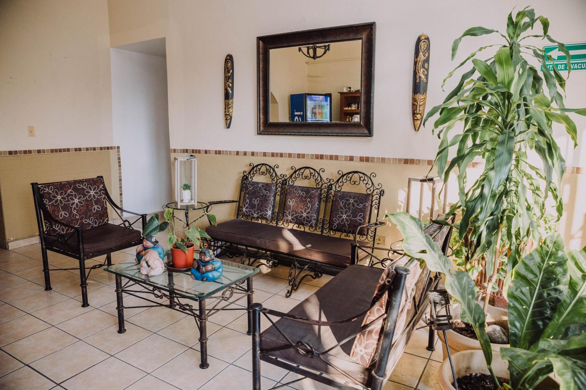 Hotel Cervantino Tapachula Zewnętrze zdjęcie