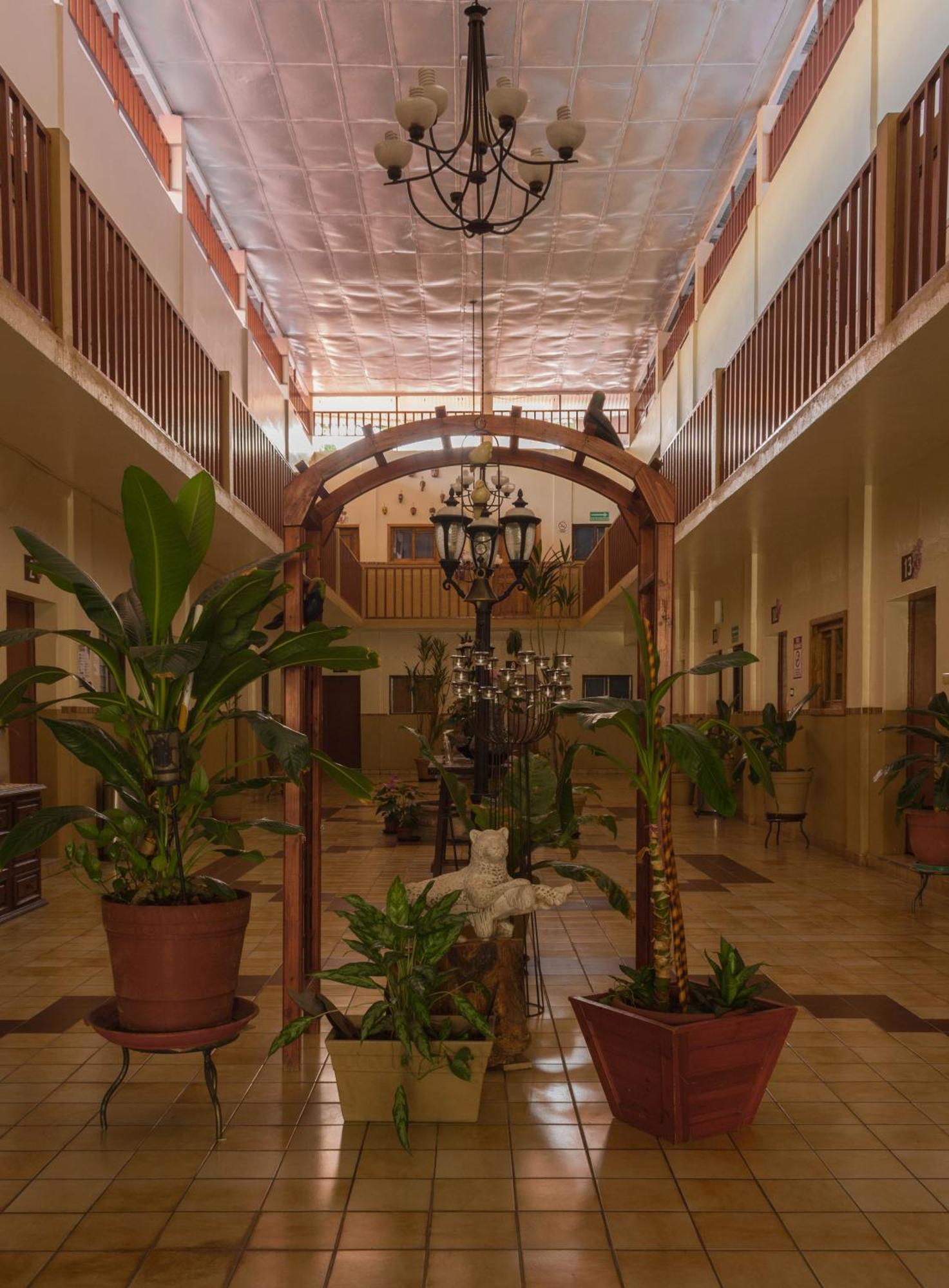 Hotel Cervantino Tapachula Zewnętrze zdjęcie