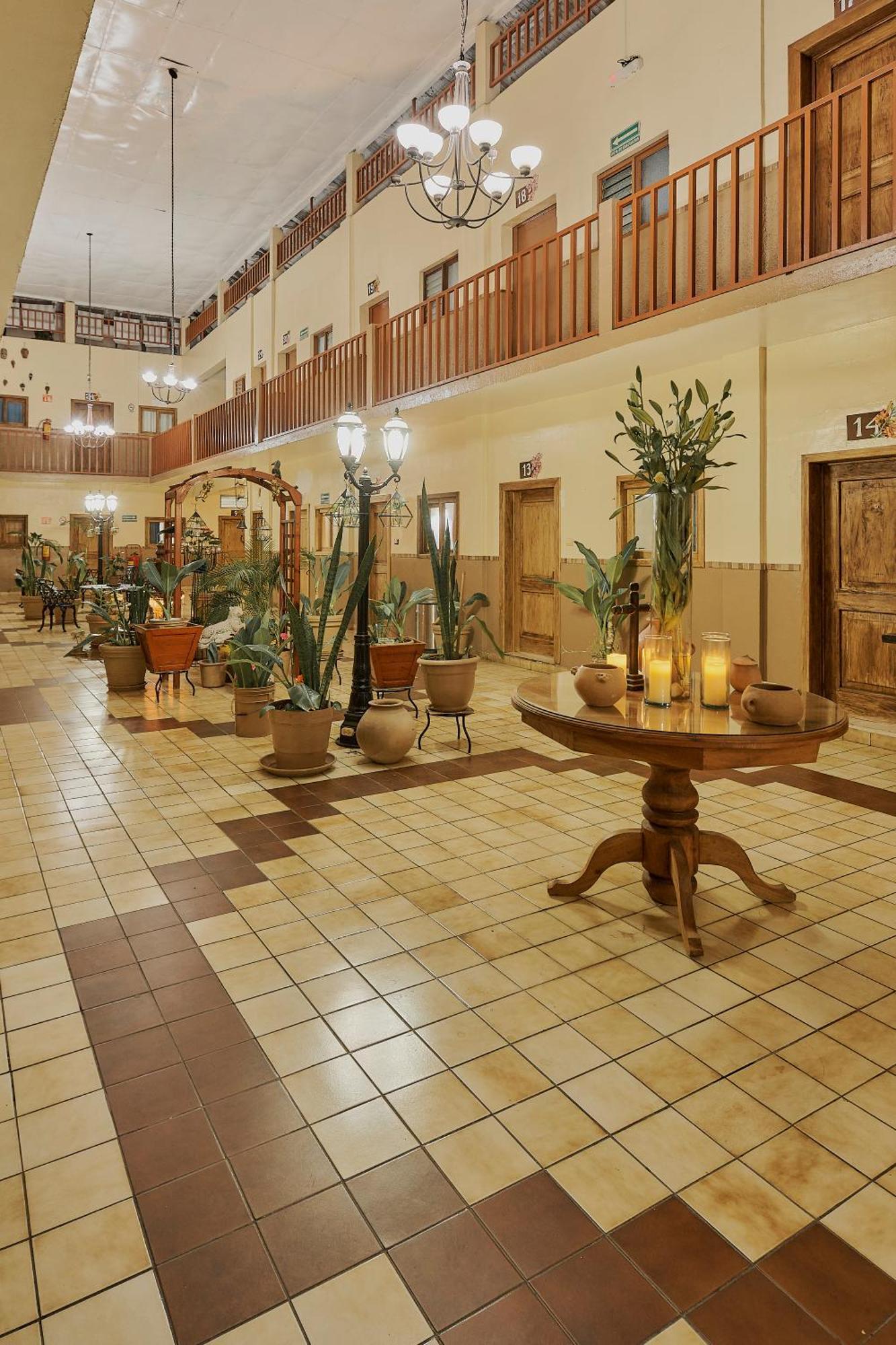 Hotel Cervantino Tapachula Zewnętrze zdjęcie