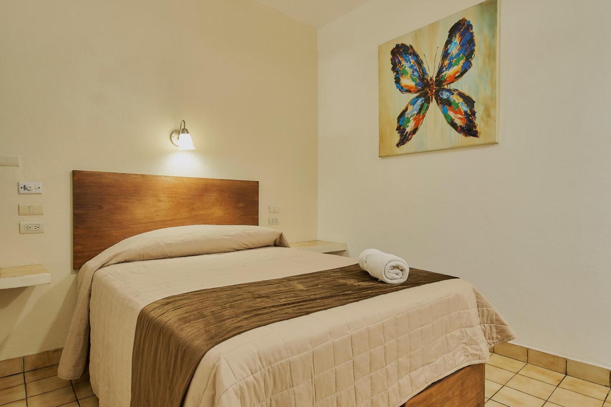 Hotel Cervantino Tapachula Zewnętrze zdjęcie