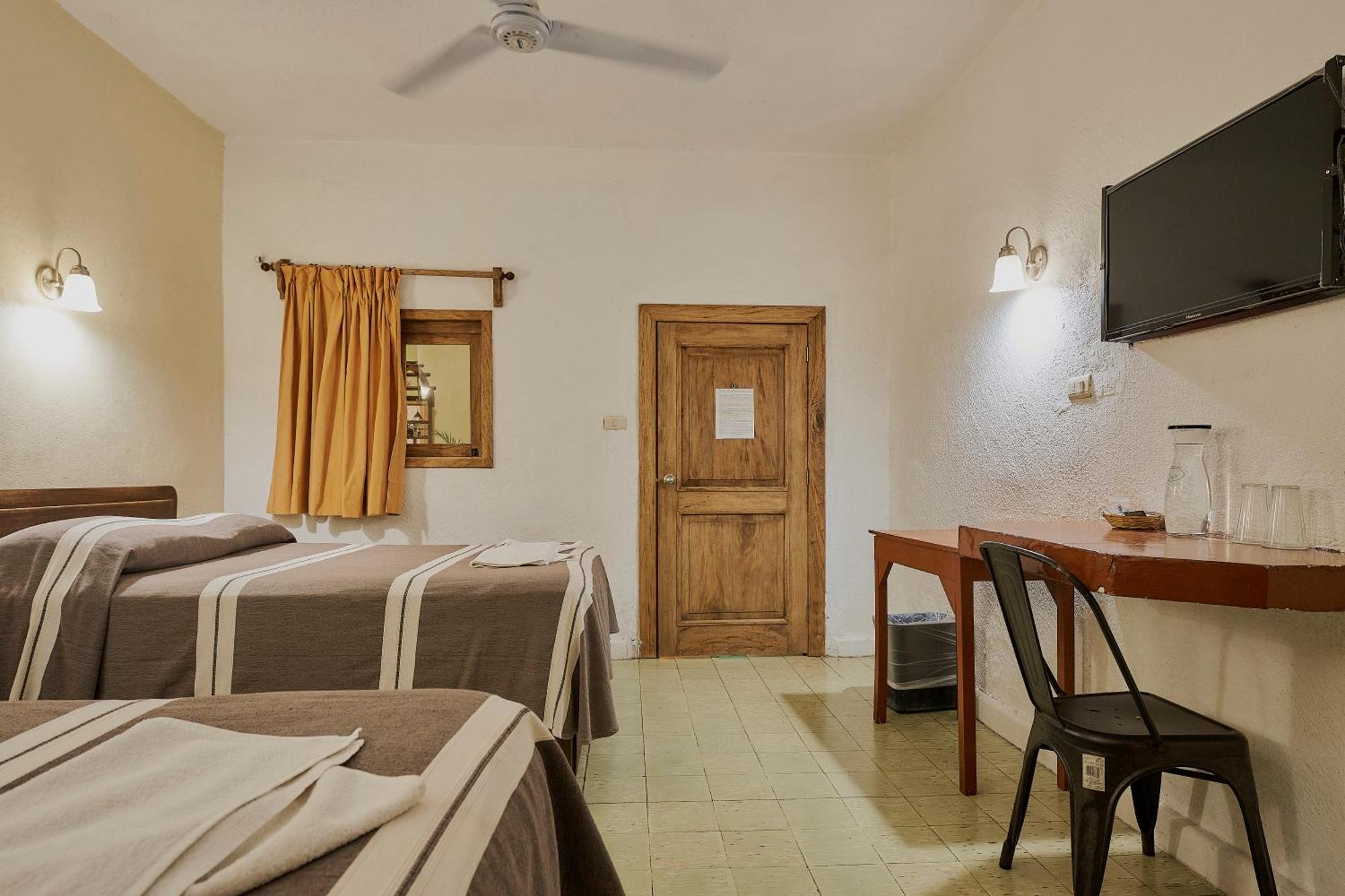 Hotel Cervantino Tapachula Zewnętrze zdjęcie
