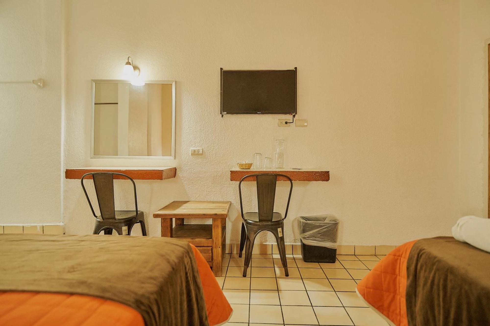 Hotel Cervantino Tapachula Zewnętrze zdjęcie
